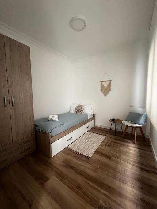 Apartment Gris Con Garaje Vigo